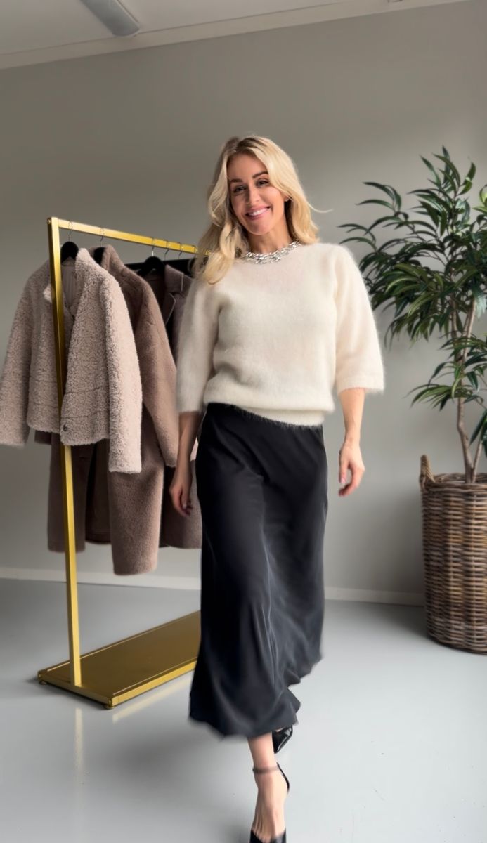 Amuse Pullover Olivia OffwhiteXM25