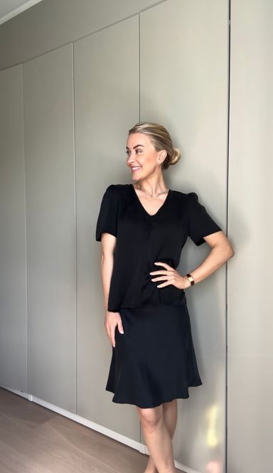 Hovedbilde Amuse Silkeskjørt Betina Black